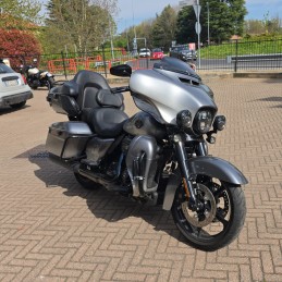 TOURING ULTRA LIMITED CVO 117 2019 10200km