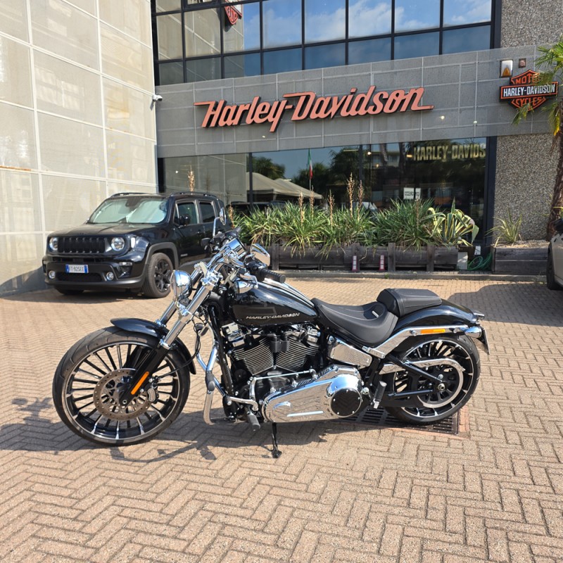 SOFTAIL BREAKOUT 117 08/25 370 km